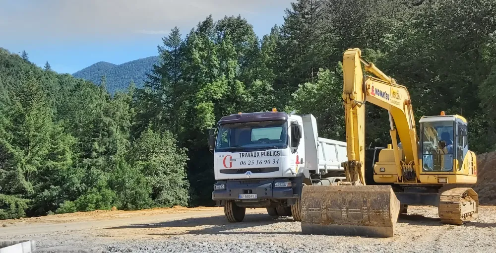 Location de pelle avec chauffeur à Arudy
